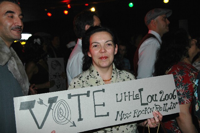 min 2006 11 25 riot 169
